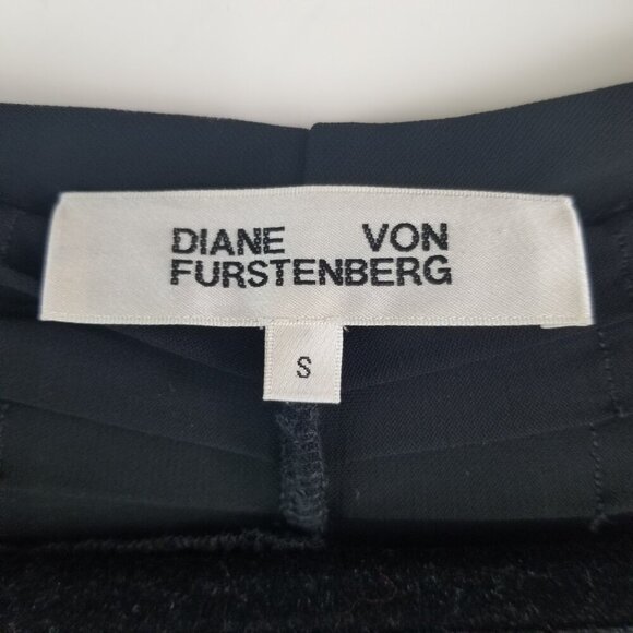 Diane Von Furstenberg Women's Black Cardigan Sz S - Picture 3 of 7